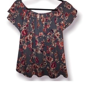 Xhilaration Off the Shoulder Floral Top Large